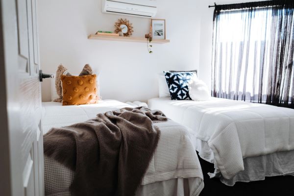 Comment rafraîchir sa maison en été : solution climatisation